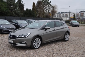 AUTOMAT 1.4 Turbo Benzyna Cz. Parkowania Kamera cofania