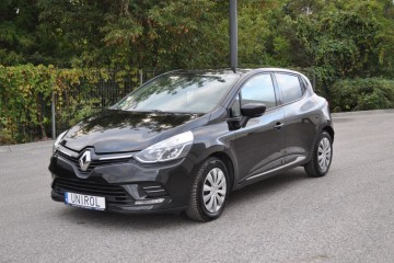 Benzyna Klimatyzacja Grzane fotele Tempomat