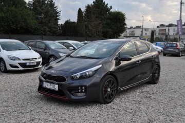 1.6T Benzyna 205km  Nawigacja Kamera Klimatyzacja Xenon