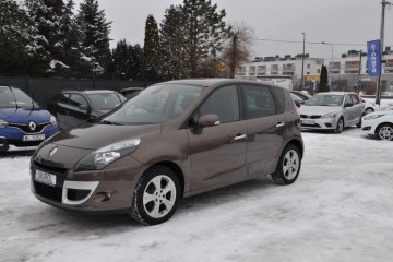 Benzyna Klimatyzacja Tempomat